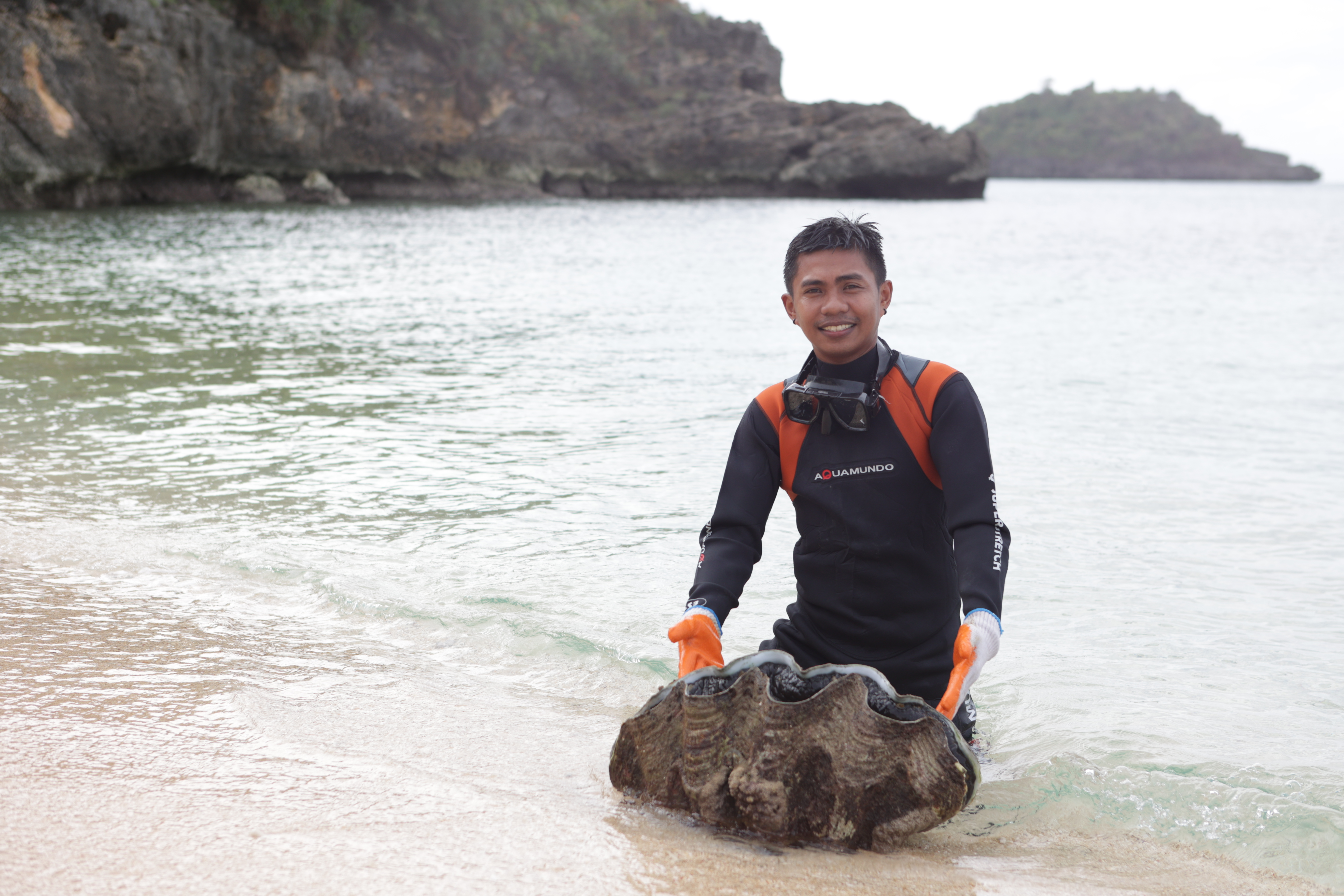 Giant Clam Bred in Semirara Island